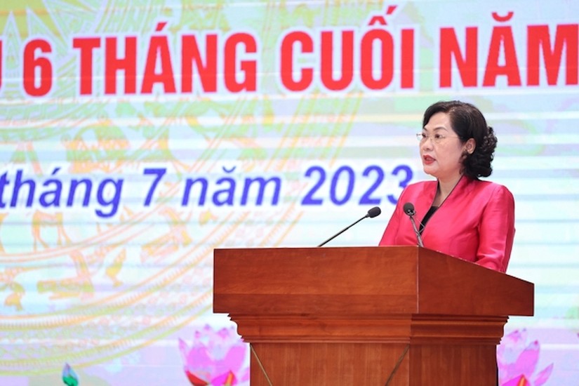 Thống đốc Ngân hàng Nhà nước Nguyễn Thị Hồng phát biểu. Ảnh: VGP