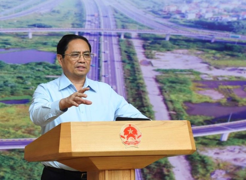 Thủ tướng Phạm Minh Chính phát biểu khai mạc phiên họp. Ảnh: VGP
