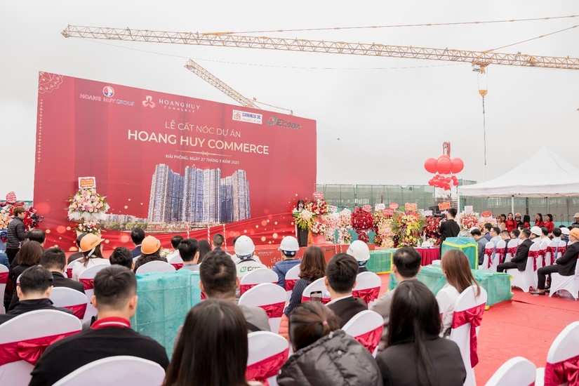 Dự án Hoàng Huy Commerce do Bất động sản CRV làm chủ đầu tư cất nóc hồi tháng 3/2023. Ảnh: Hoàng Huy Group