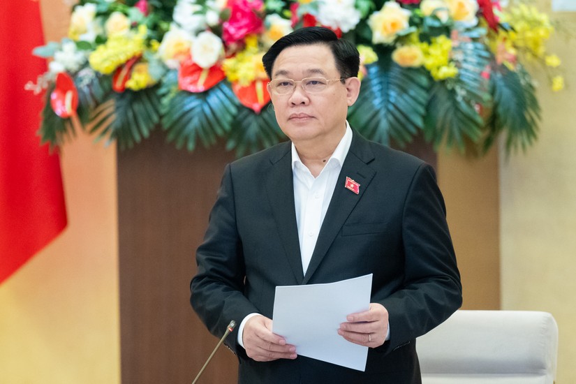 Ông Vương Đình Huệ thôi giữ chức Chủ tịch Quốc hội.