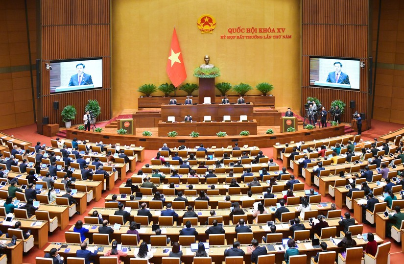 Chủ tịch Quốc hội Vương Đình Huệ phát biểu tại Kỳ họp bất thường lần thứ 5 hồi tháng 1/2024. Ảnh: CTTĐT Quốc hội