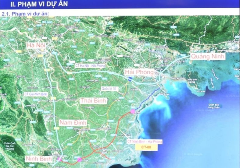 Đoạn tuyến cao tốc đi qua 3 tỉnh Ninh Bình, Thái Bình và Nam Định (màu cam); còn lại qua Hải Phòng (màu xanh). Nguồn: VGP.