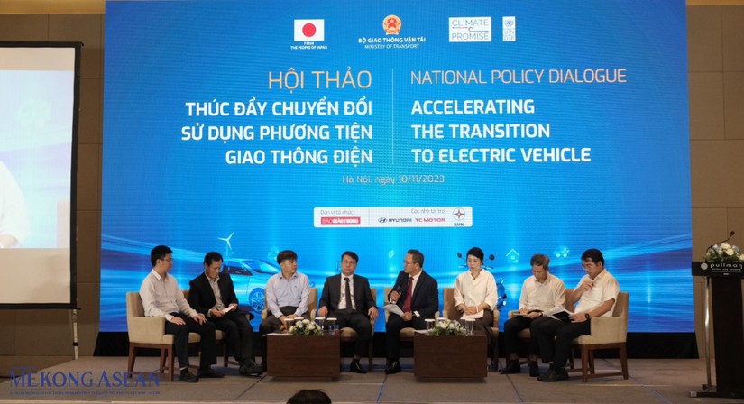 Hội thảo Thúc đẩy chuyển đổi sử dụng phương tiện giao thông điện. Ảnh: Hà Anh - Mekong ASEAN