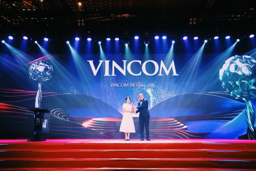 Vincom Retail nhận giải thưởng thương hiệu truyền cảm hứng châu Á – Thái Bình Dương 2022 tại APEA
