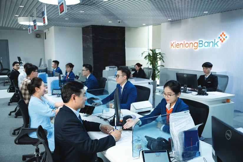 Quý 3 năm 2023 KienlongBank ghi nhận hoạt động kinh doanh tích cực từ dịch vụ, ngoại hối, chứng khoán.