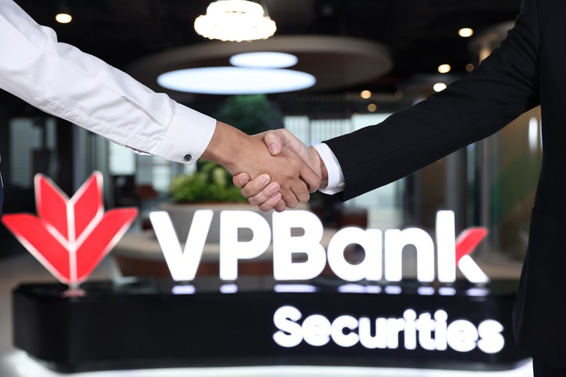 Đây là khoản vay đầu tiên của VPBankS tại thị trường vốn nước ngoài, đáp ứng các tiêu chuẩn cho vay của 1 tổ chức quốc tế.
