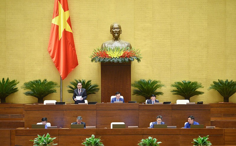 Phó Chủ tịch Thường trực Quốc hội Trần Thanh Mẫn điều hành phiên thảo luận.