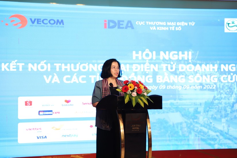  Phó Cục trưởng Cục Thương mại điện tử và Kinh tế số Nguyễn Thị Minh Huyền: Sẽ tổ chức các chương trình tiêu thụ sản phẩm qua sàn thương mại điện tử