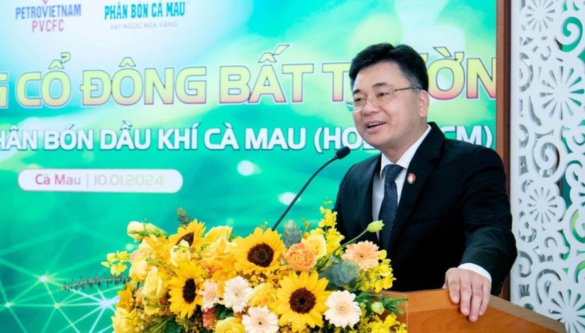 Chủ tịch HĐQT DCM Trần Ngọc Nguyên phát biểu tại cuộc họp. Ảnh: Đạm Cà Mau