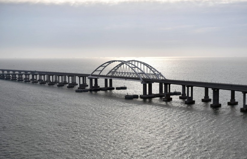 Cầu Crimea là cây cầu dài nhất châu Âu.
