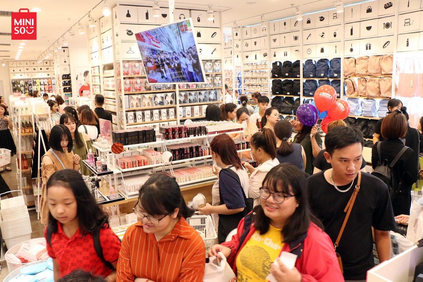 Miniso là một thương hiệu bán lẻ đồ dùng được so sánh như chuỗi cửa hàng Muji nổi tiếng của Nhật Bản. Ảnh: Miniso Vietnam