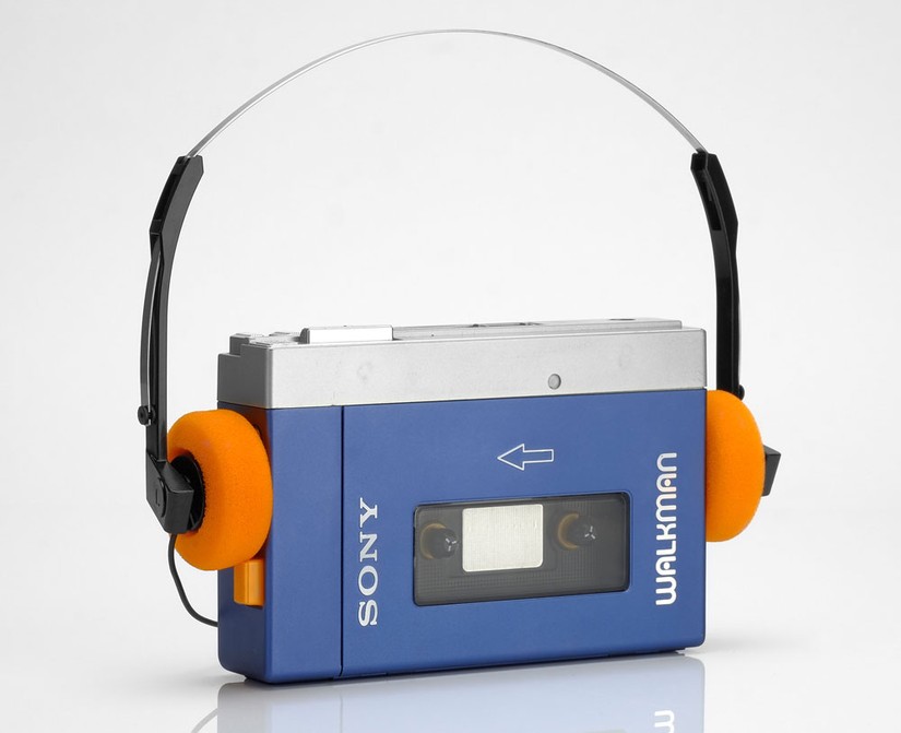 Máy nghe nhạc băng cassette Walkman TPS-L2 của Sony- chiếc Walkman đầu tiên​. Ảnh: Sony 