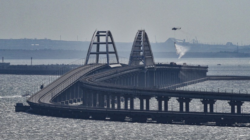 Cầu Kerch nối liền bán đảo Crimea và Liên bang Nga. Ảnh: EPA