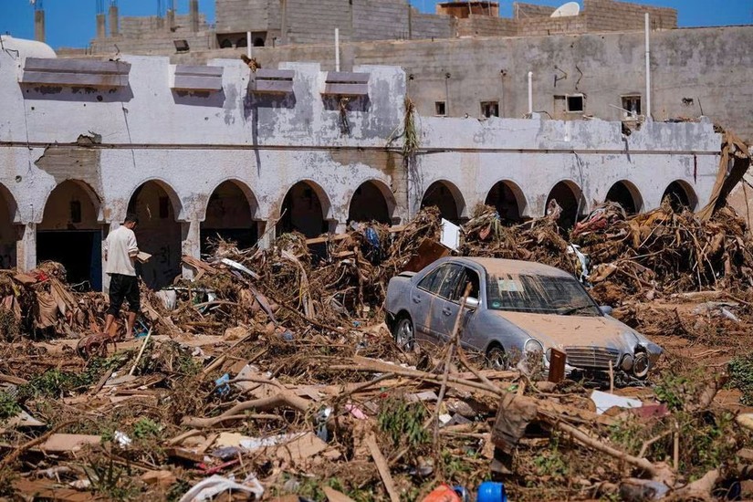 Khung cảnh tàn phá sau trận lũ tại Derna, Libya. Ảnh: Reuters