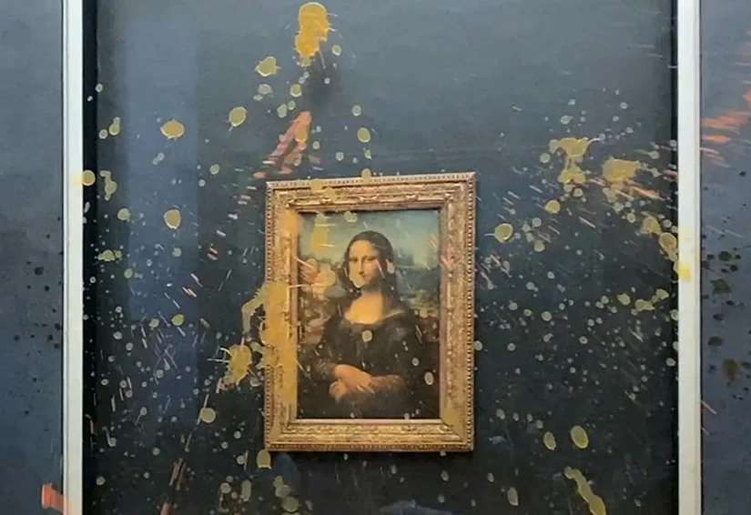 Bức Mona Lisa bị tạt súp bí ngô ngày 28/1/2024 tại Bảo tàng Louvre, Paris, Pháp. Ảnh: Getty Images
