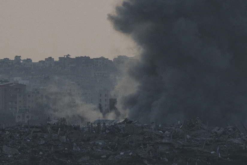 Quang cảnh Gaza nhìn từ phía nam Israel ngày 5/3/2024. Ảnh: AP