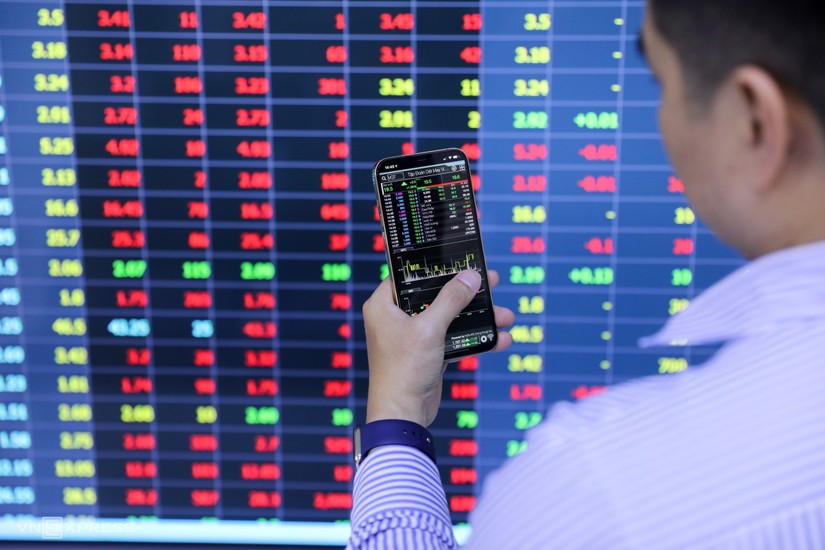 Kinh tế vĩ mô vẫn là bệ đỡ tốt cho thị trường chứng khoán Việt Nam