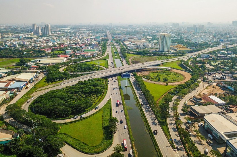 HSBC: Việt Nam cần trung bình 25 tỷ USD trong 20 năm tới để đầu tư cơ sở hạ tầng