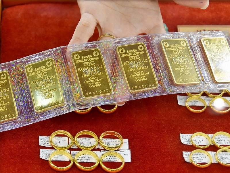 Giá vàng tăng vọt, vàng nhẫn lập kỷ lục mới hơn 68,5 triệu đồng/lượng