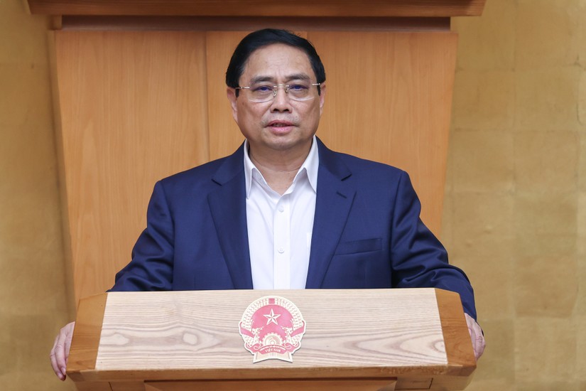 Thủ tướng Phạm Minh Chính yêu cầu nghiên cứu các giải pháp cơ cấu lại nợ, khoanh nợ, giãn nợ - Ảnh: VGP