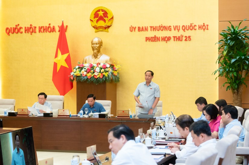 Phó Chủ tịch Quốc hội Trần Quang Phương điều hành nội dung Phiên họp. Ảnh: Quochoi.vn