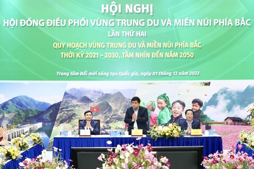 Bộ trưởng Kế hoạch và Đầu tư Nguyễn Chí Dũng chủ trì Hội nghị điều phối vùng Trung du và miền núi phía Bắc lần thứ hai - Ảnh: MPI