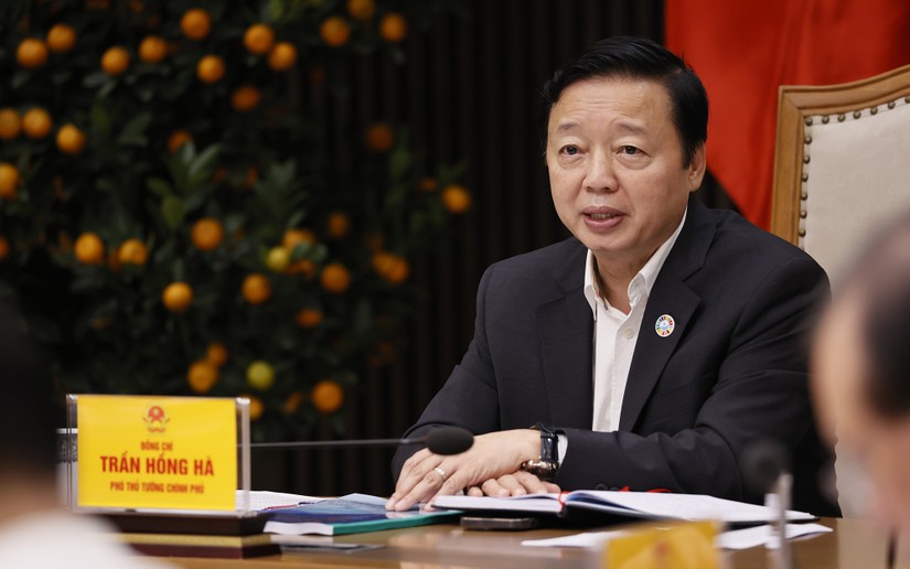 Phó Thủ tướng Trần Hồng Hà cho rằng, các quy hoạch đô thị cần có tầm nhìn dài hạn, ổn định, tránh tình trạng phải điều chỉnh cục bộ nhiều lần - Ảnh: VGP