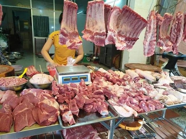 Giá lợn hơi ở các tỉnh miền Bắc hiện chỉ còn từ 30-35.000 đồng/kg. Ảnh: nguồn Internet