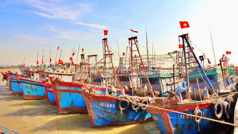 VINAFIS: Lệnh đánh bắt cá của Trung Quốc vi phạm luật pháp quốc tế, trong đó có Công ước của Liên hợp quốc về Luật biển năm 1982 (UNCLOS) phản đối lệnh đánh bắt cá. 