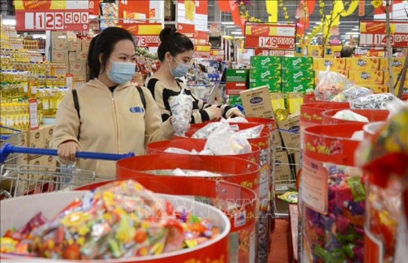 Người trẻ Việt Nam ngày càng ưa chuộng hàng thương hiệu nội địa. Ảnh: TTXVN.