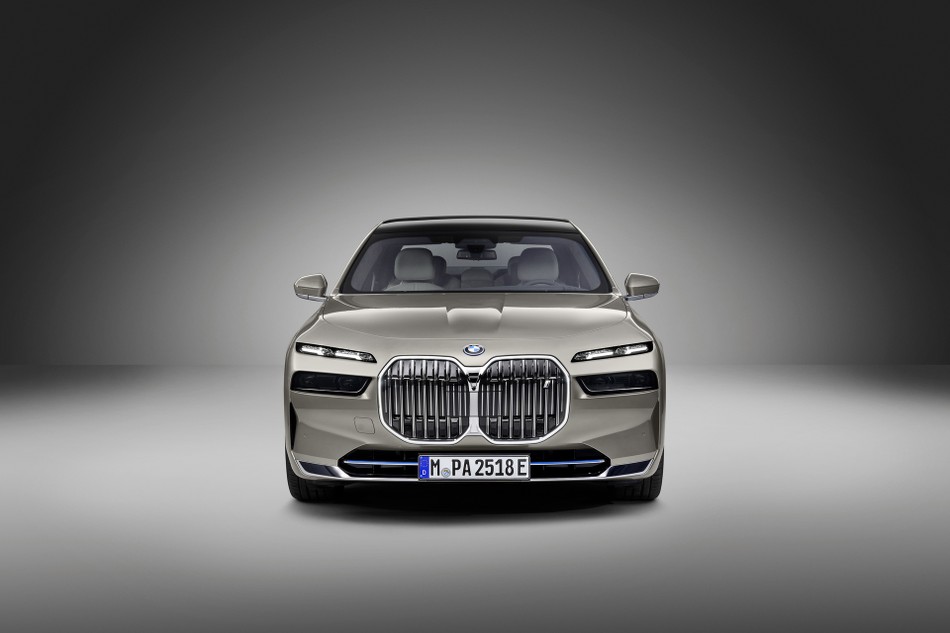 Đây là mọi thứ bạn sẽ biết về dòng Xe điện của BMW  XecoV